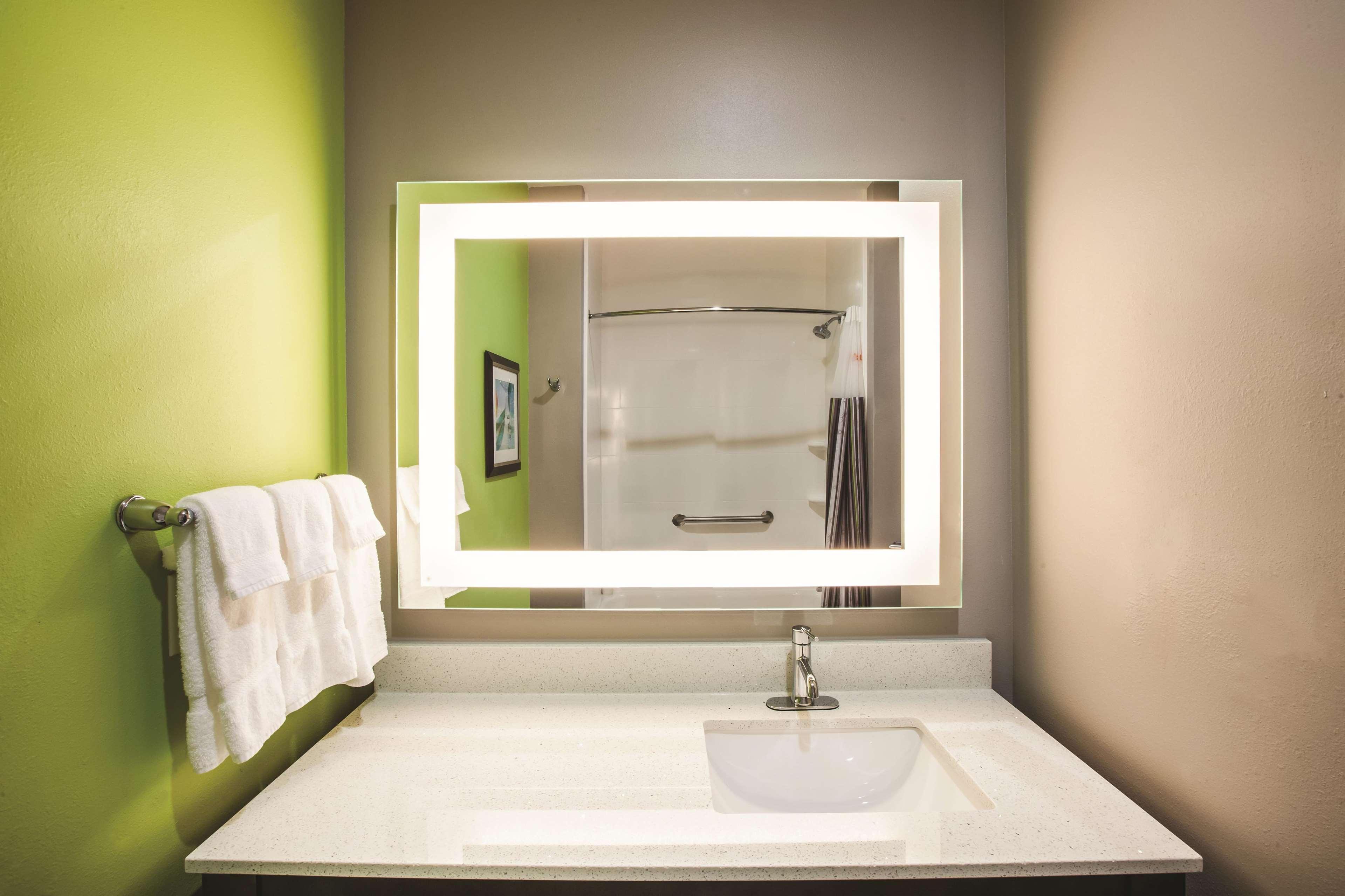 La Quinta Inn & Suites Port Allen La Εξωτερικό φωτογραφία