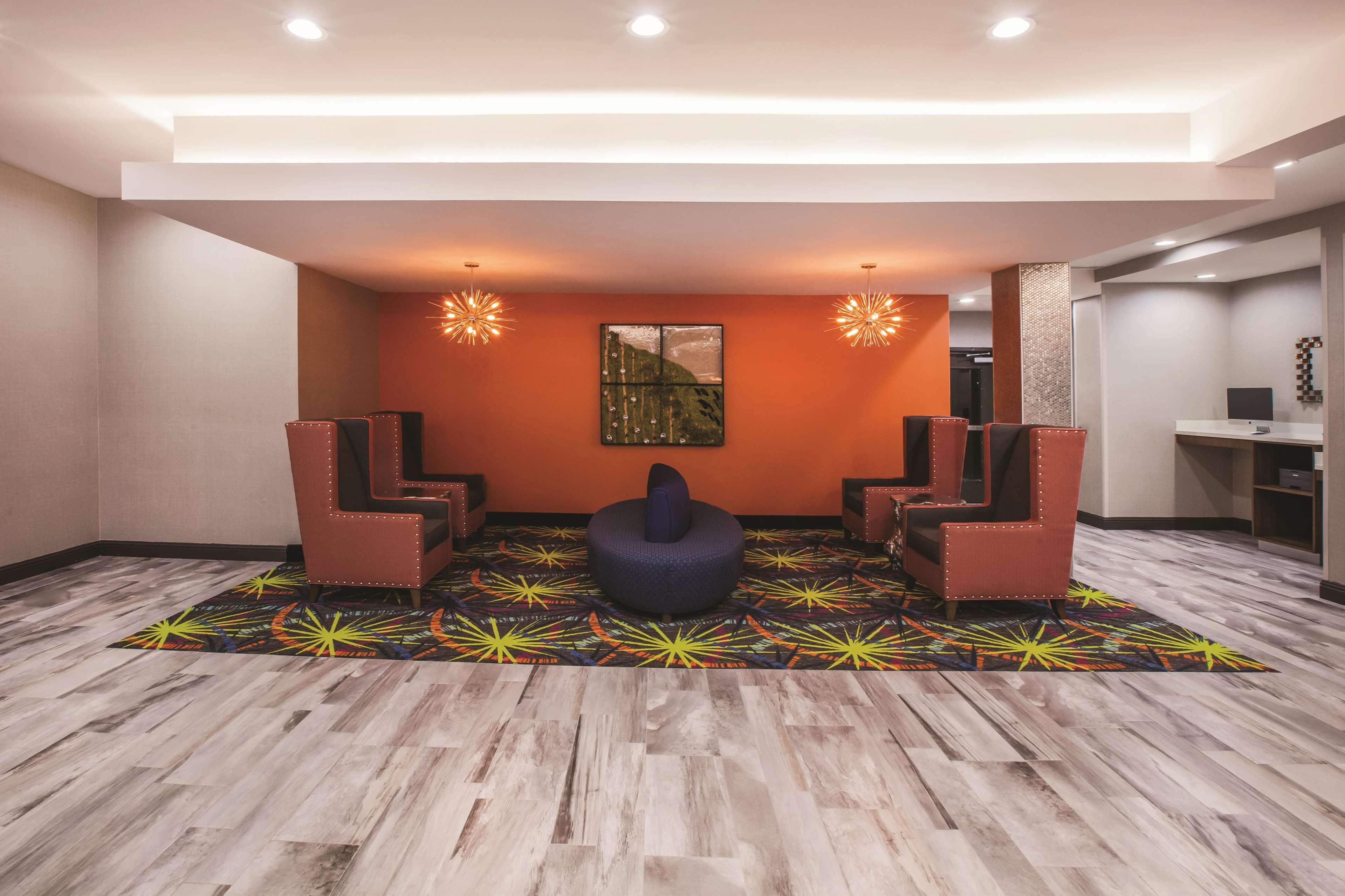 La Quinta Inn & Suites Port Allen La Εξωτερικό φωτογραφία