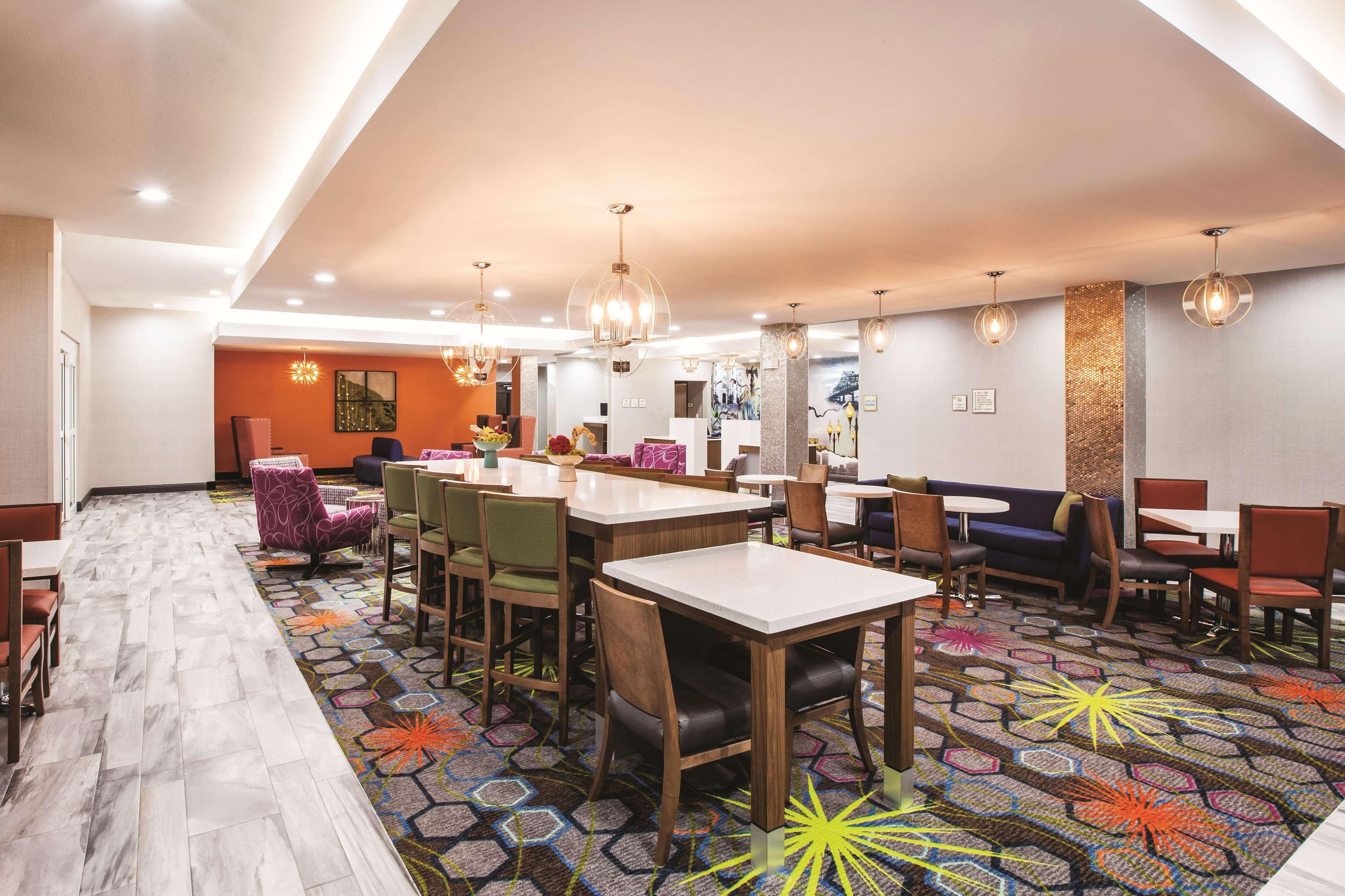 La Quinta Inn & Suites Port Allen La Εξωτερικό φωτογραφία