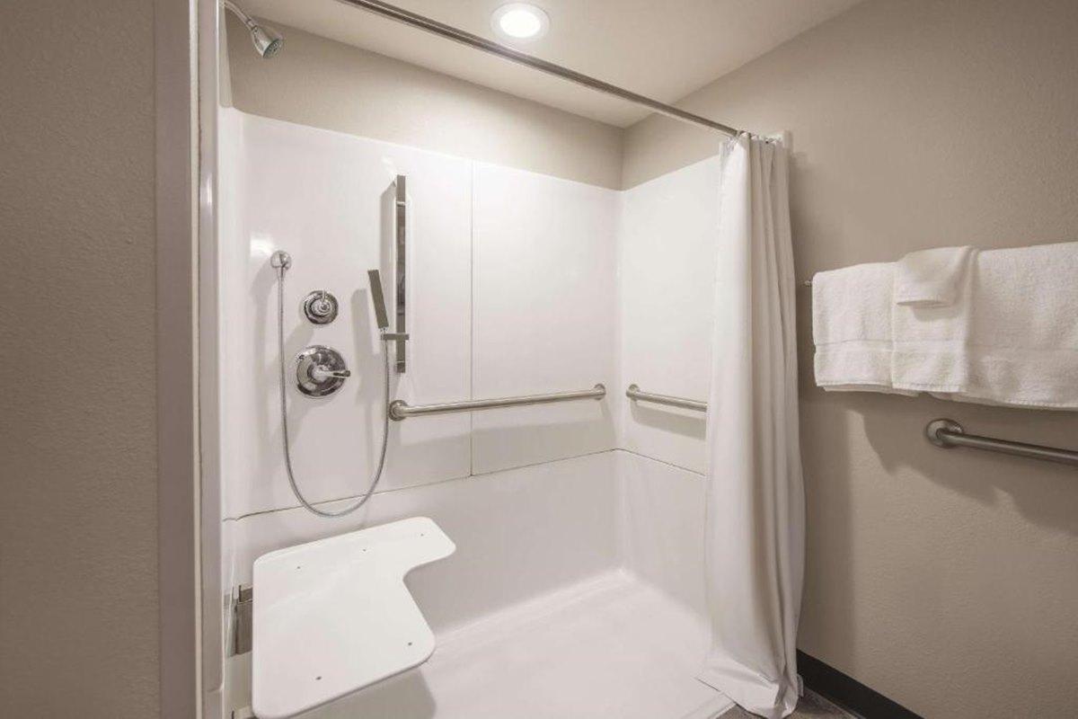 La Quinta Inn & Suites Port Allen La Εξωτερικό φωτογραφία